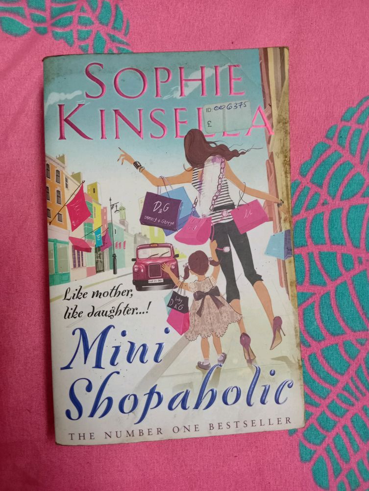 Mini Shopaholic By Sophie Kinsella (Swan Books)