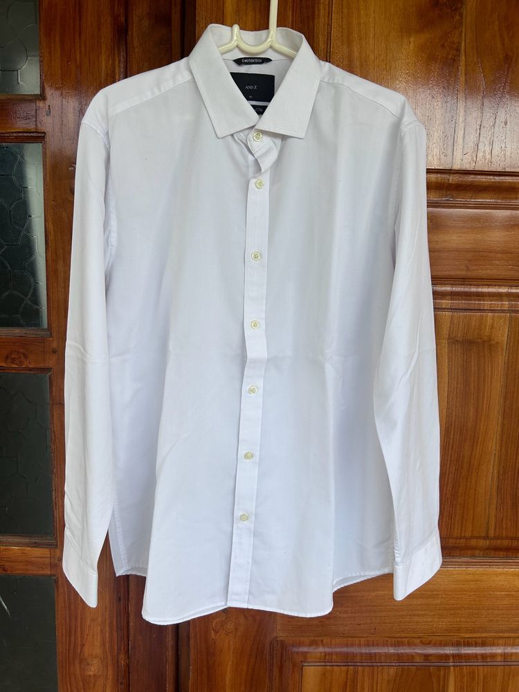 White Long Shirt Pre Loved