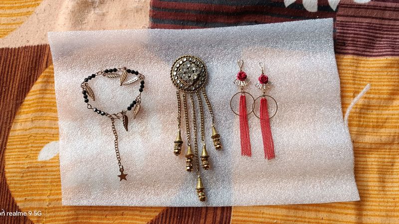 BROCHE + EARING+ BRACELET