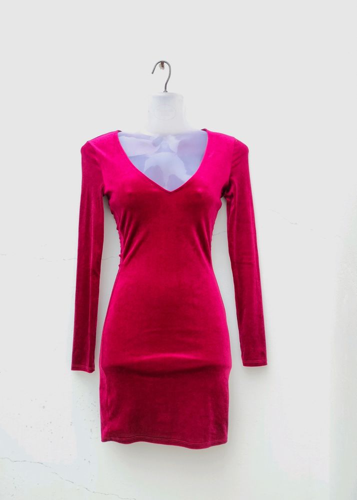 H&M RED VELVET DRESS 🥀