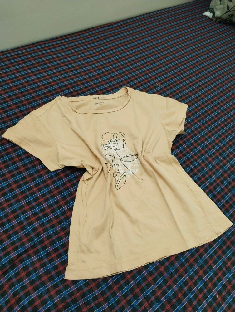 Nude T-shirt