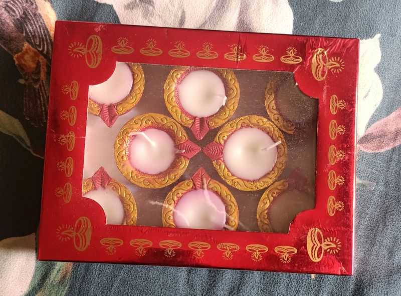 Pack Of 8 Diwali Diyas