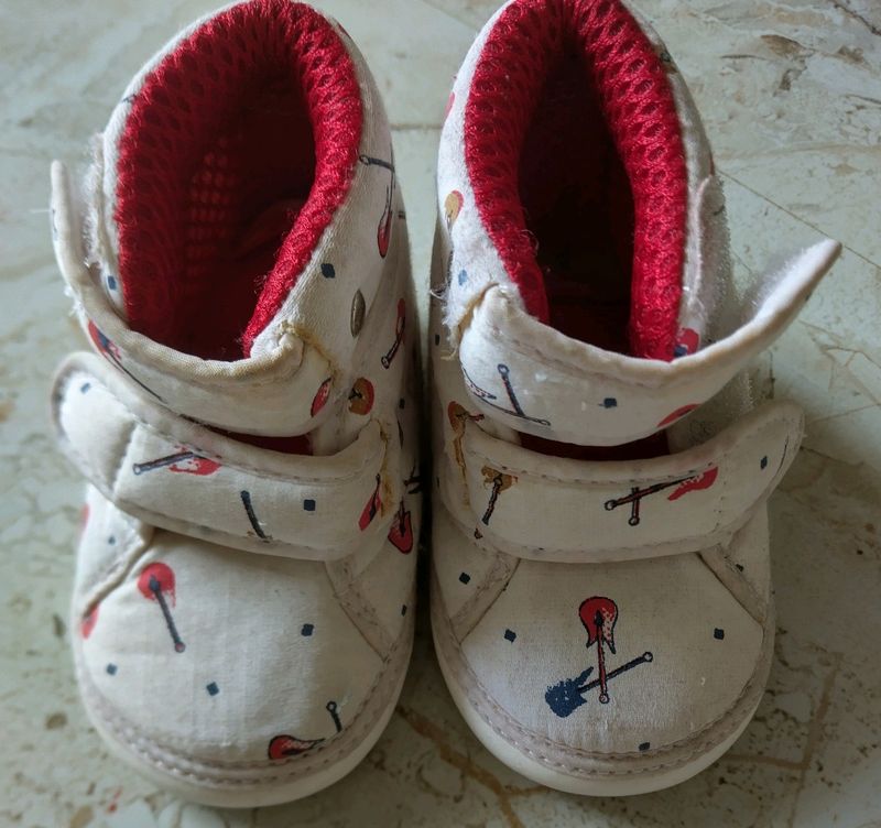 New Born To 3 Months Shoe..