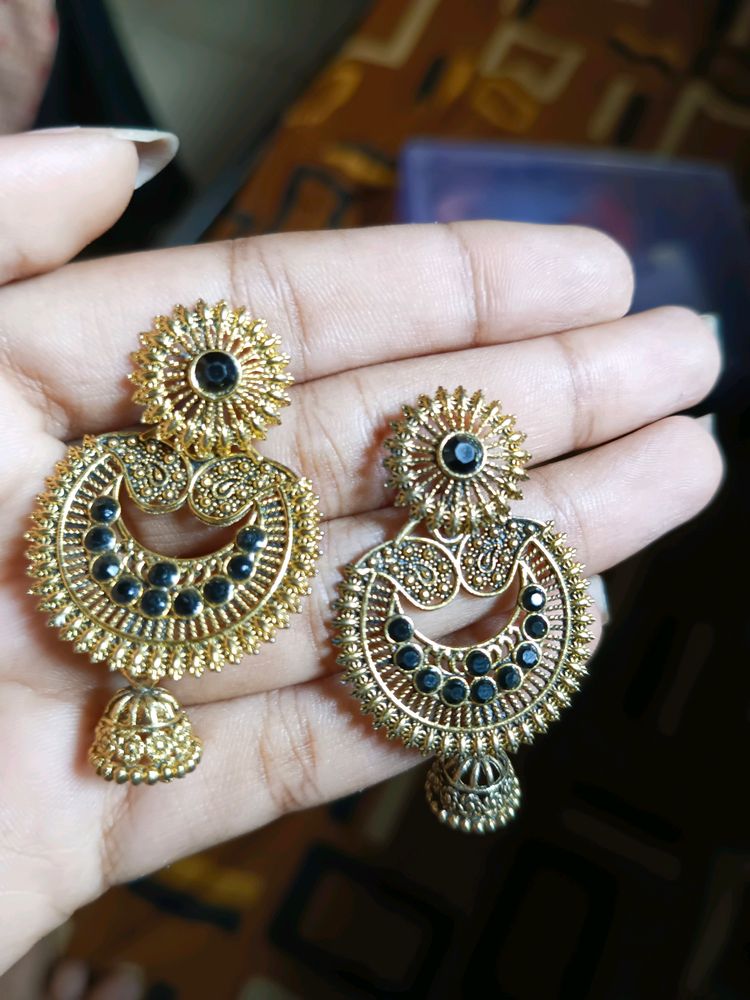 Black And Golden Jhumki❤️✨