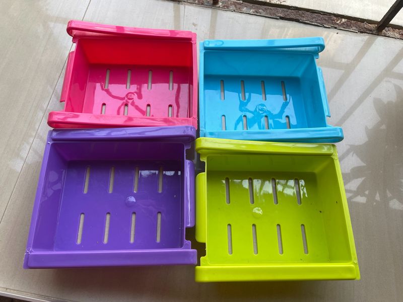 These Are 4 Pcs Multicoloured Refrigerator Accessories With New Condition These are Very Useful Products Grab It Soon 🛍️no Return No Refund 🙏please Don’t Bargaining Fixed