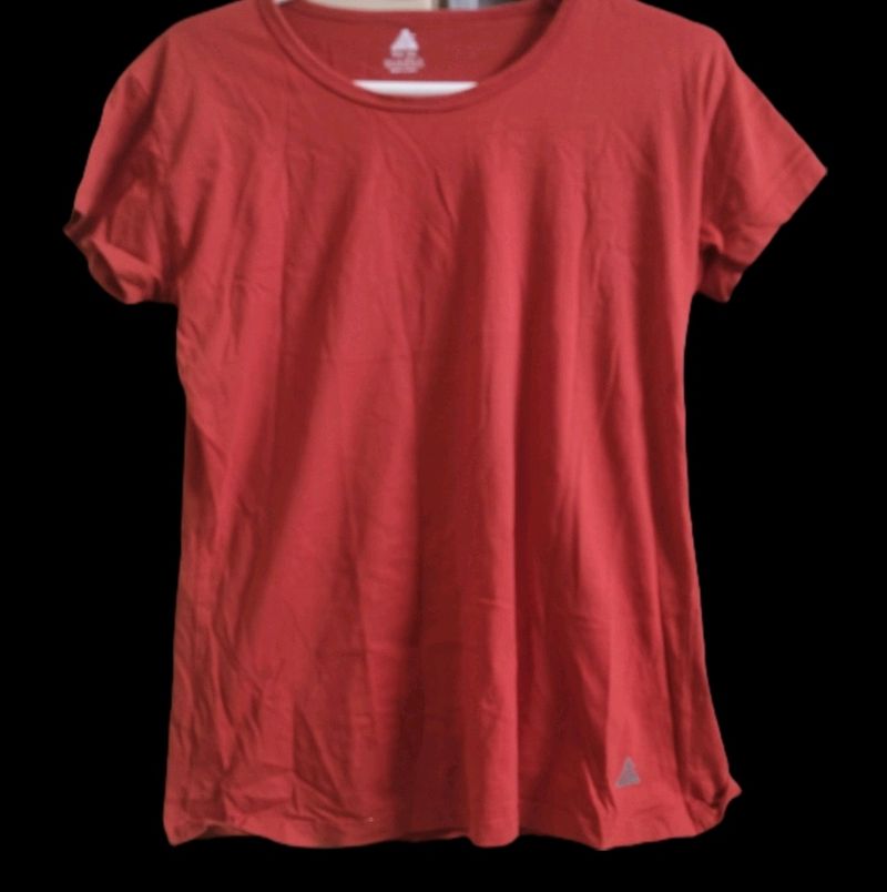 Red Tshirt For Daily Use Women's Fashion