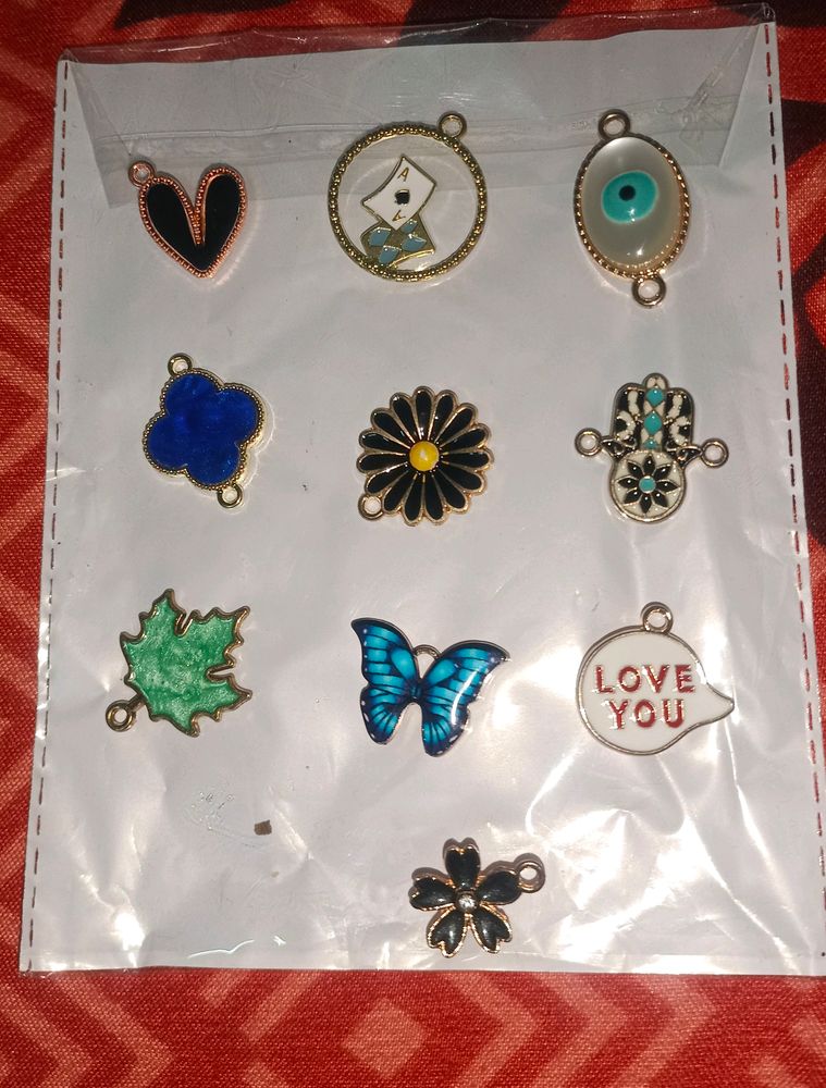 10 Peace Charms