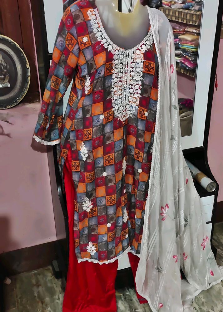 😍Embroidery Sequence Work Kurti Palazzo Dupatta🥰