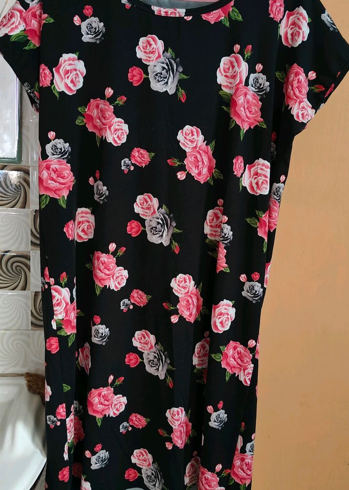 Black Floral Print Long T Shirt