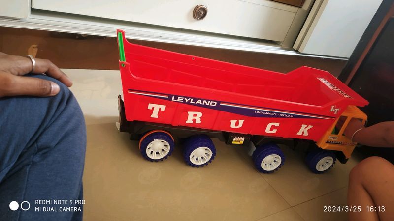 Kids Dumper Truck