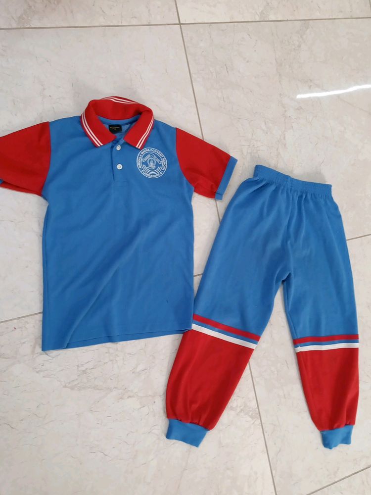 Track Suit Good Condition