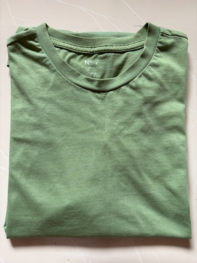 Men Green Colour Cotton T-shirt