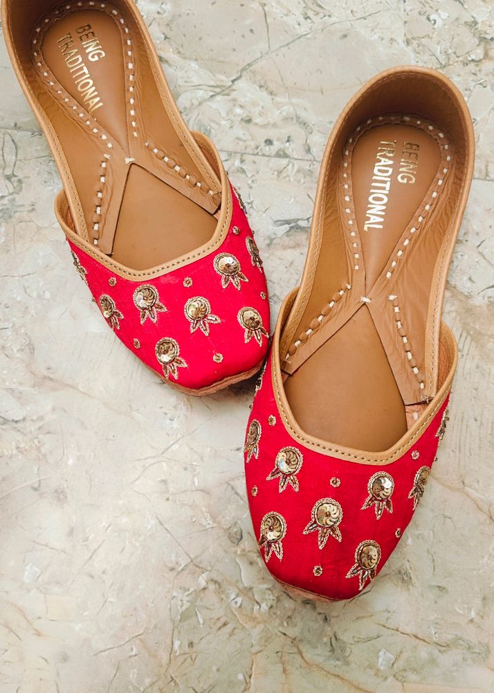 Red Embellished Juttis/ Mojaris