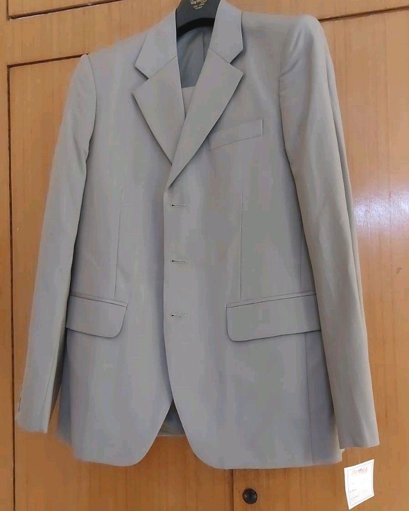 Raymonds 3 Piece Suit