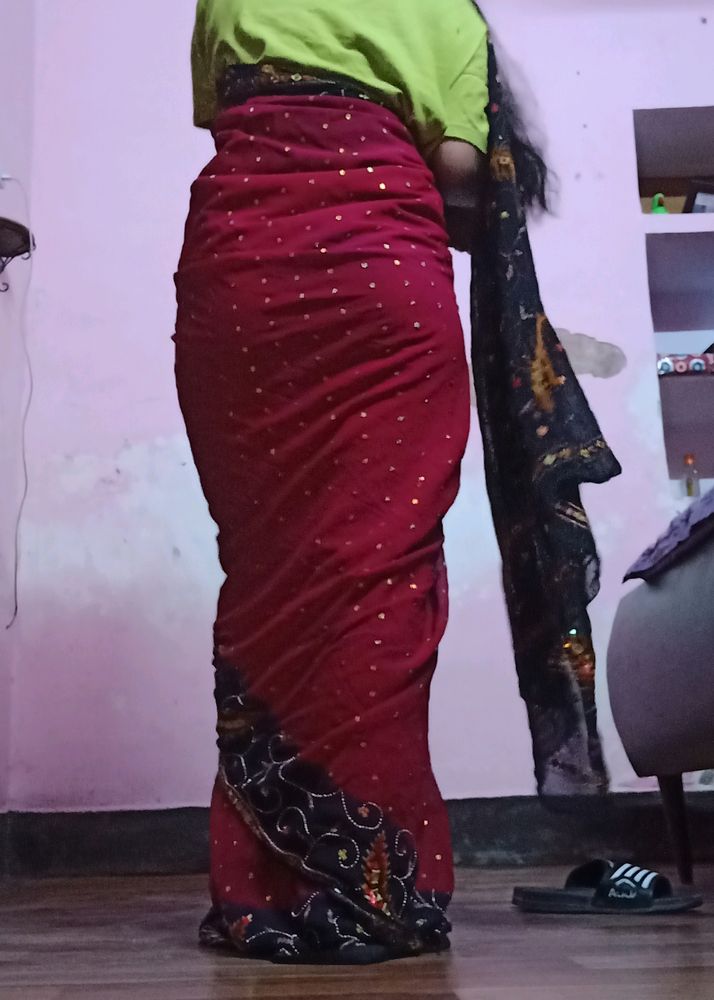 Red And Black Saree With Blouse Piece