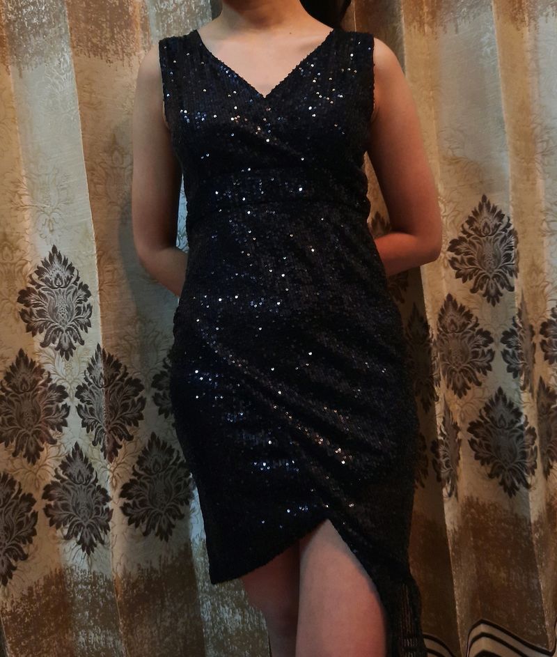 Black Sequinn Dress