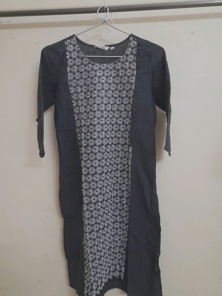 Chikankaari Grey Kurtha