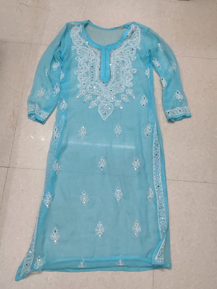 Chikankari Kurti