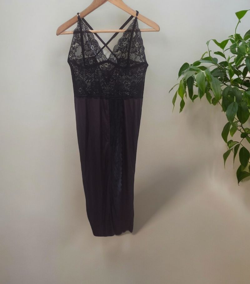 Elegant Black Satin Nightdress