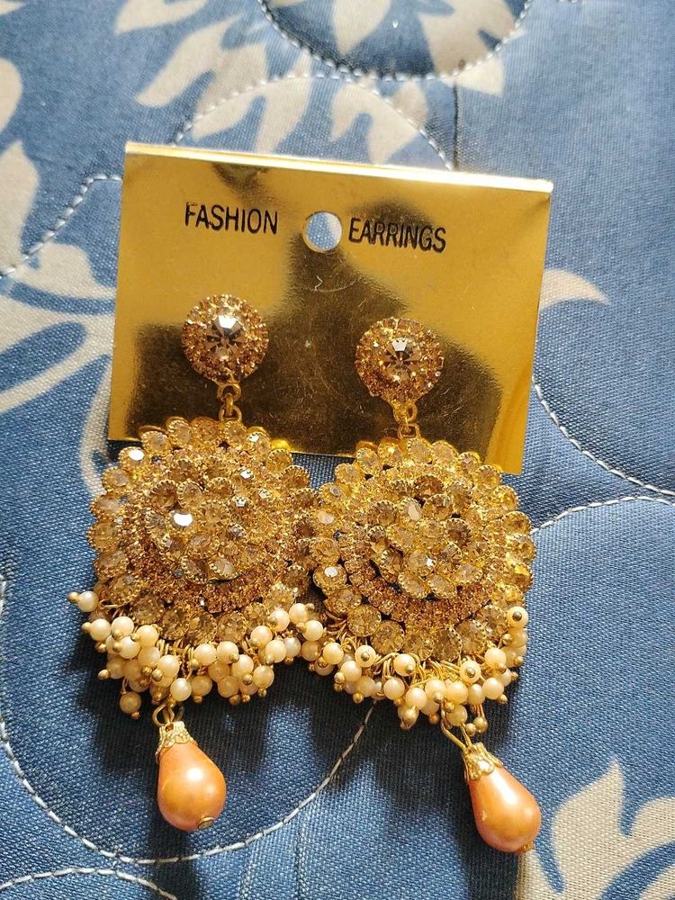 Beautiful Fully Loaded Stone Wid Moti Earrings