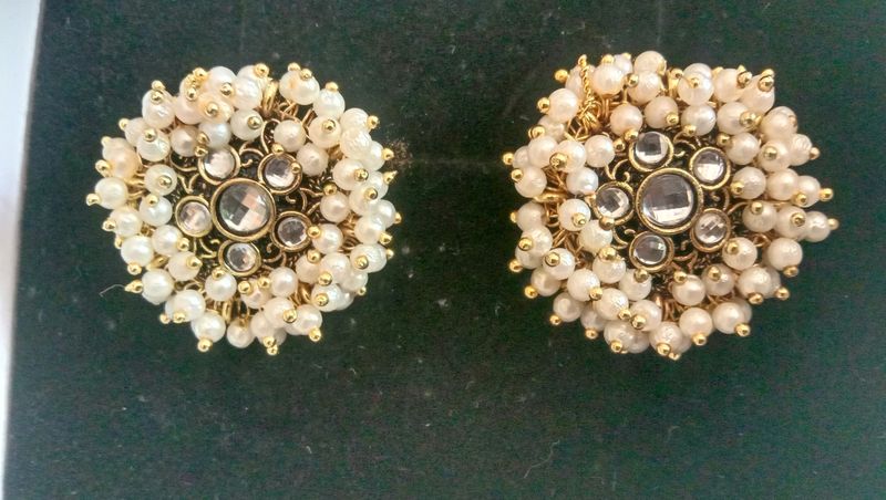 Large Pearl Studs