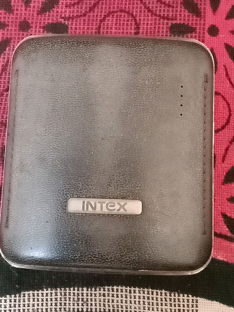 Intex Power Bank