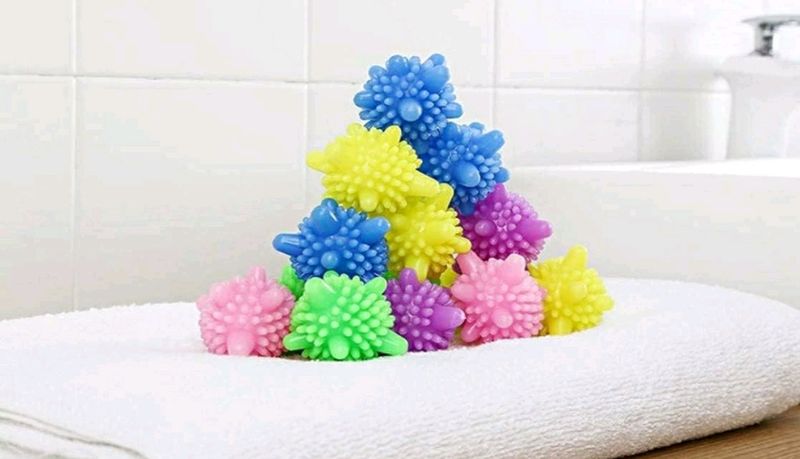 Silicon Laundry Balls For Washing Machine  (4pcs)