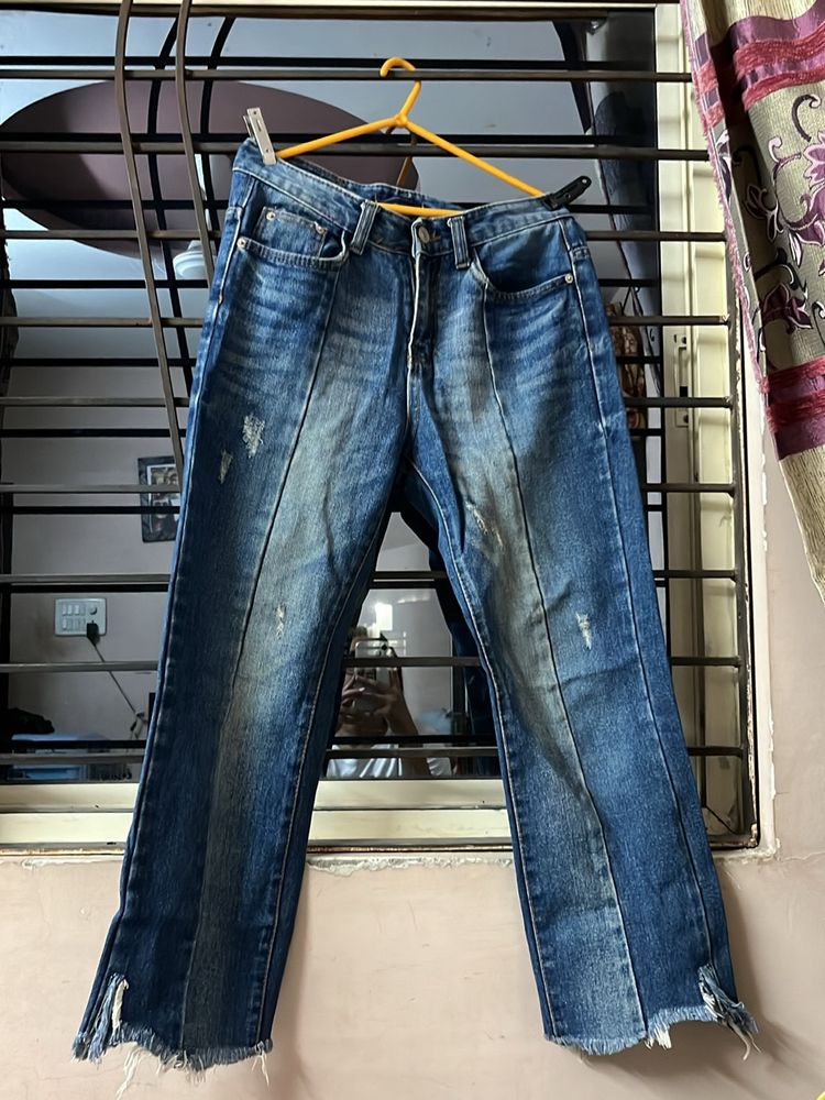 Trendy Rugged Jeans For Women