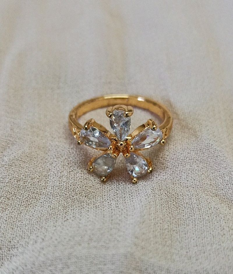 Small Girls Ring,totally New Gold Ad Diamond Ring