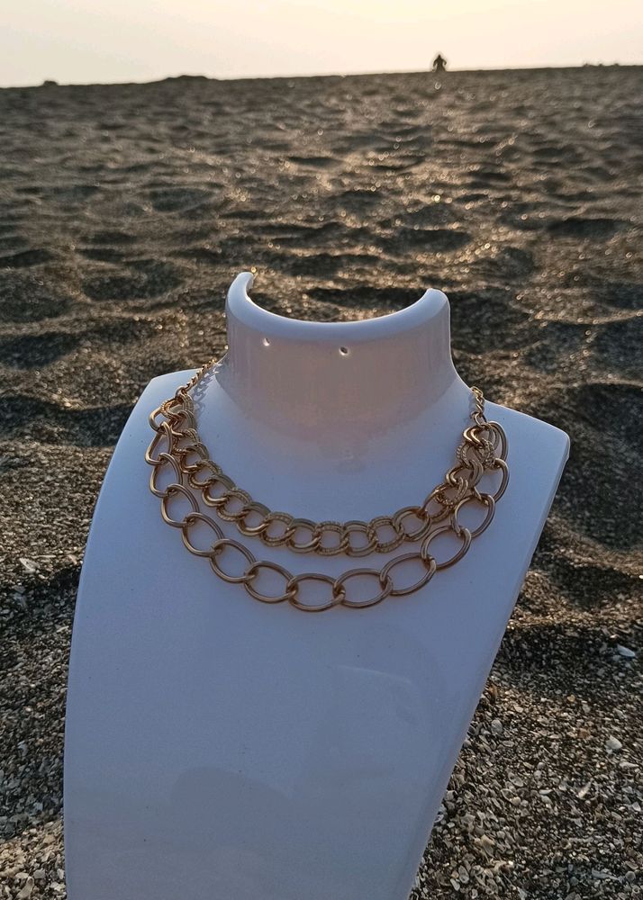 Pinteresty Neckpiece