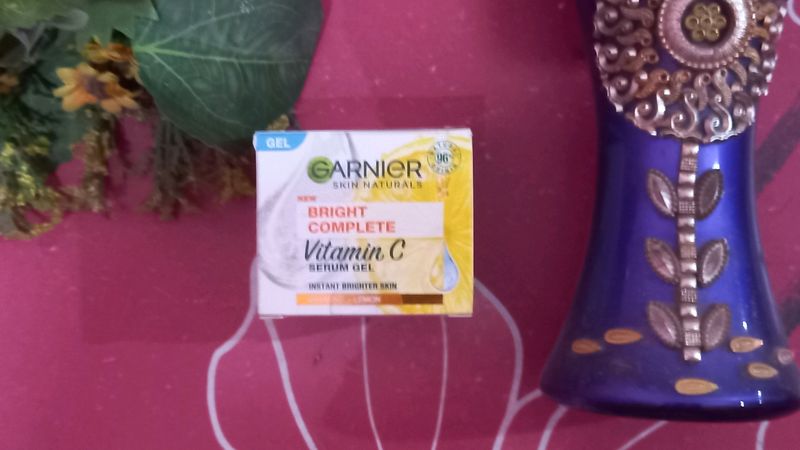 GARNIER VITAMIN C SERUM GEL   And ALPS GOODNESS