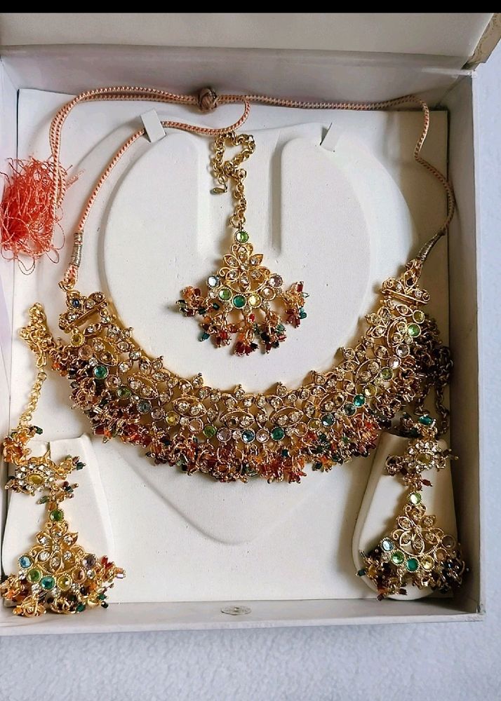 Multicolour Jwellery Set