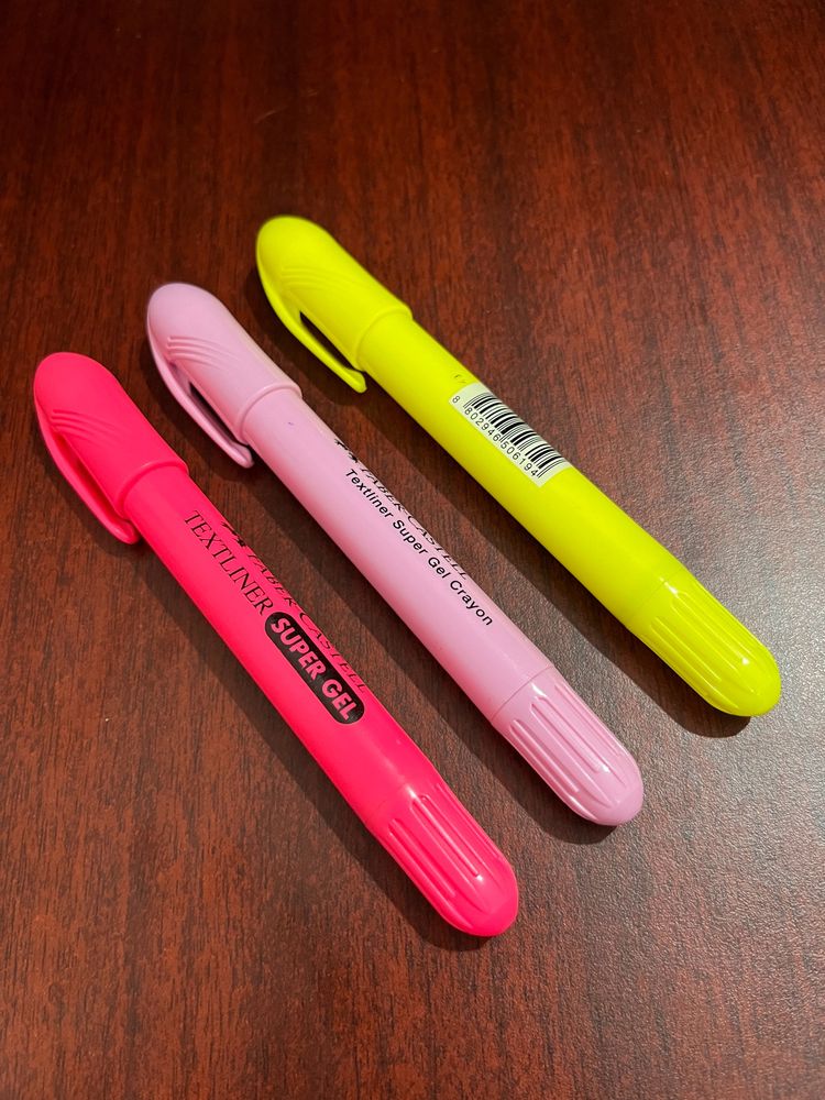 Set Of 3 Highlighters