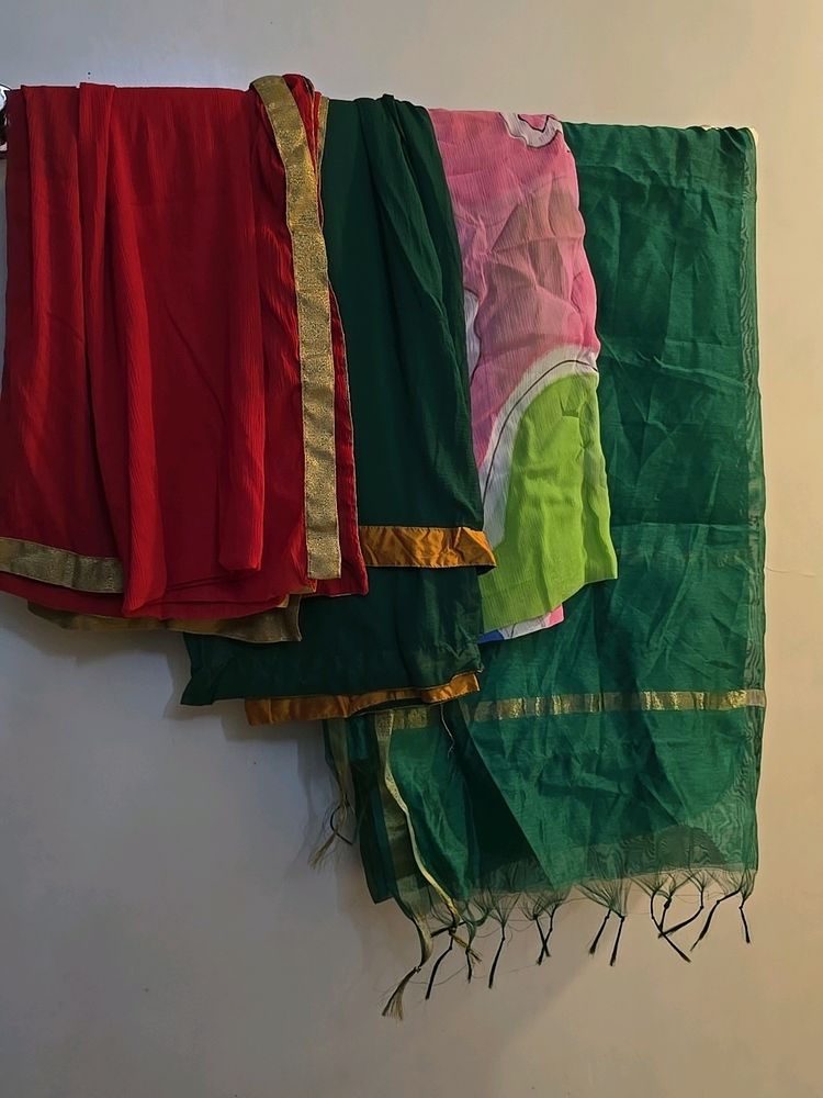 Give Away 4 Dupattas Never Used