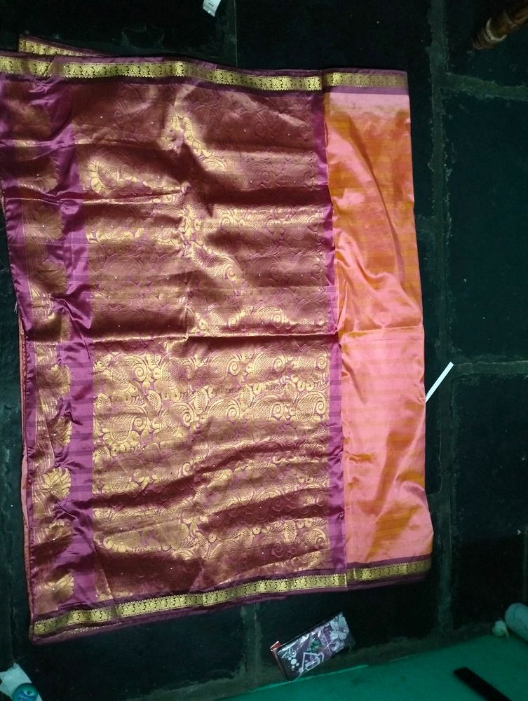 Grab Fast 4 Sarees Combo Until Its Sold🥵🥵🥵🥵