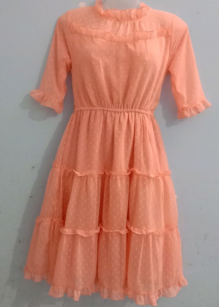 Beautiful Orange Dress/2000 Coins