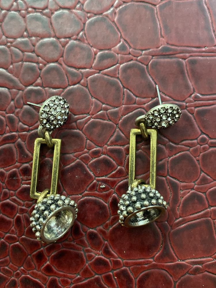 Antique Earring