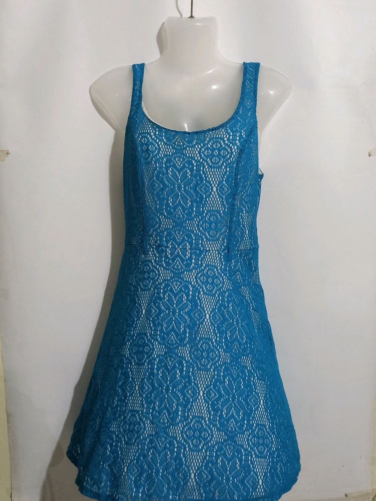 NET DRESS