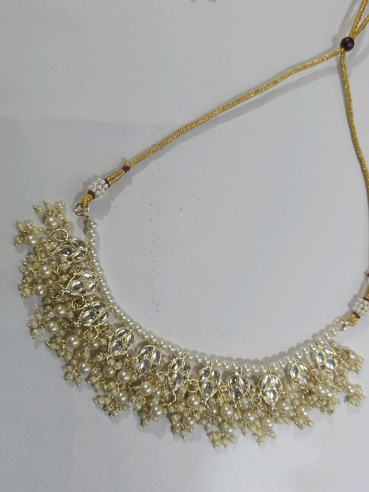 Twinkling Chic Necklace