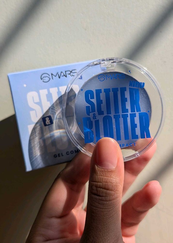 Mars Setter Blotter Mattifying Blue Compact