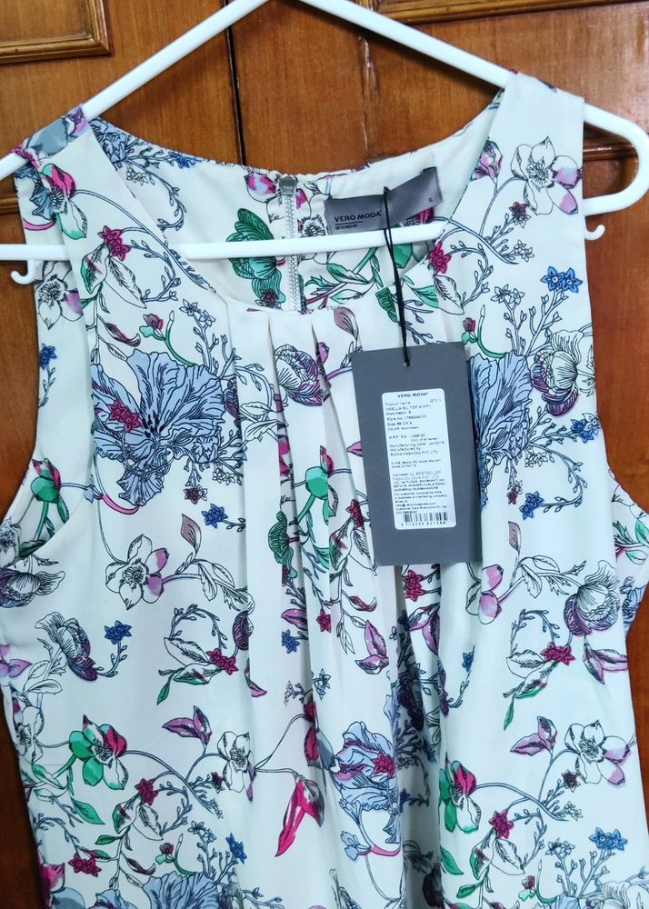 Beautiful Sleeveless Top