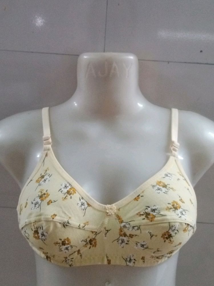 Floral print bra with tag