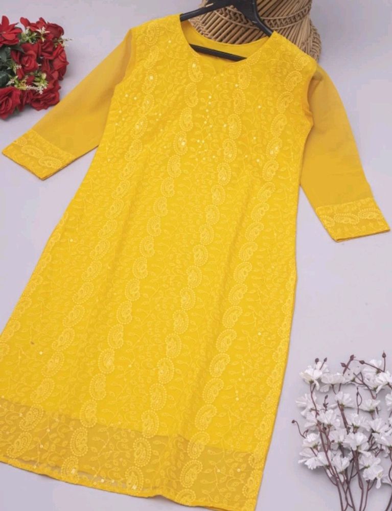 🛍️✅Women Chickenkari Georgette Kurti🛍️✅