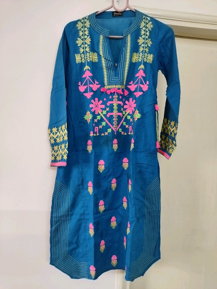 #partywear #Weeding #Festive #embroidery