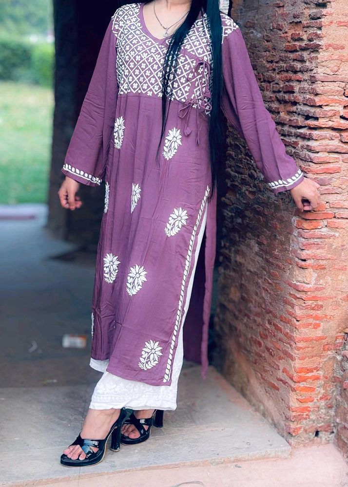 ANGRAKHA TYPE CHIKANKARI MODAL COTTON KURTI