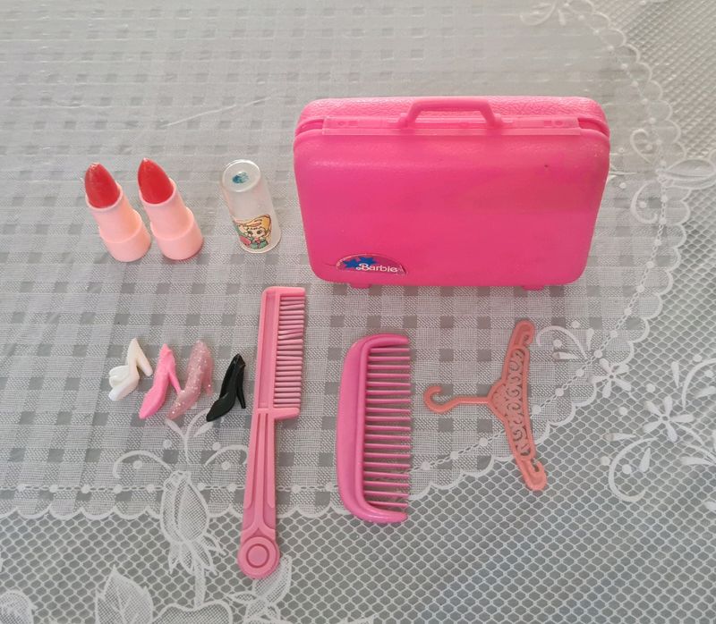 Vintage Barbie Accessories