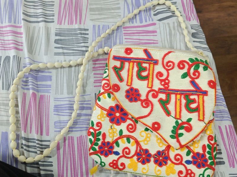 Radhe Sling Bag