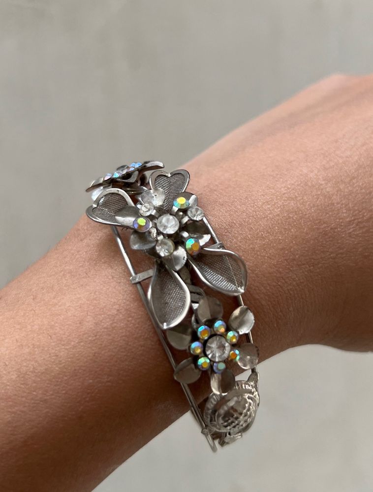 Silver Flower Bracelet