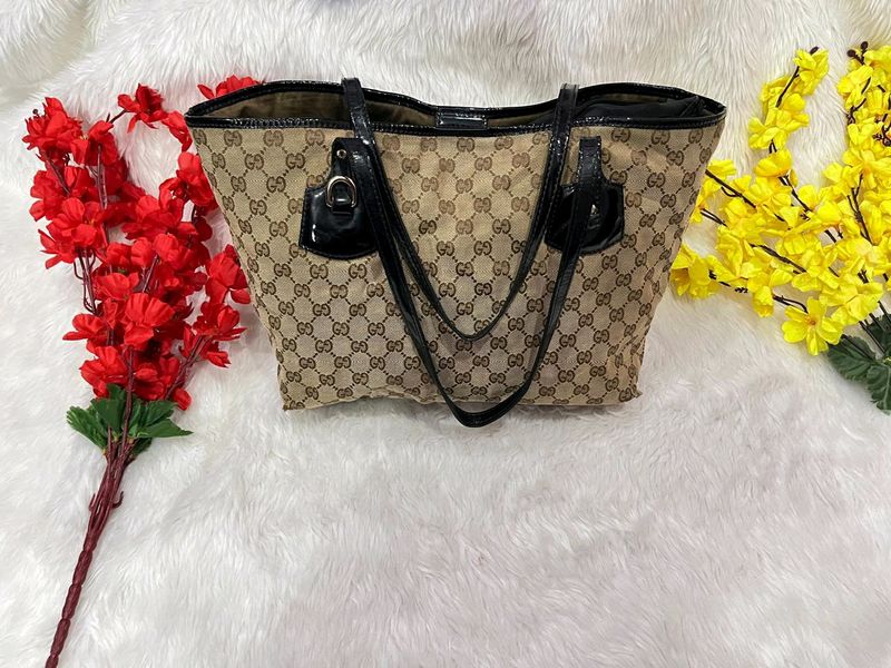 Gucci GG Canvas Julie Tote Bag