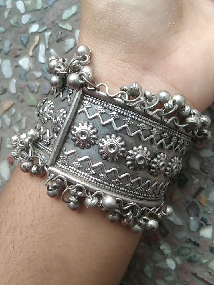 Oxidised Jhumka Bangle